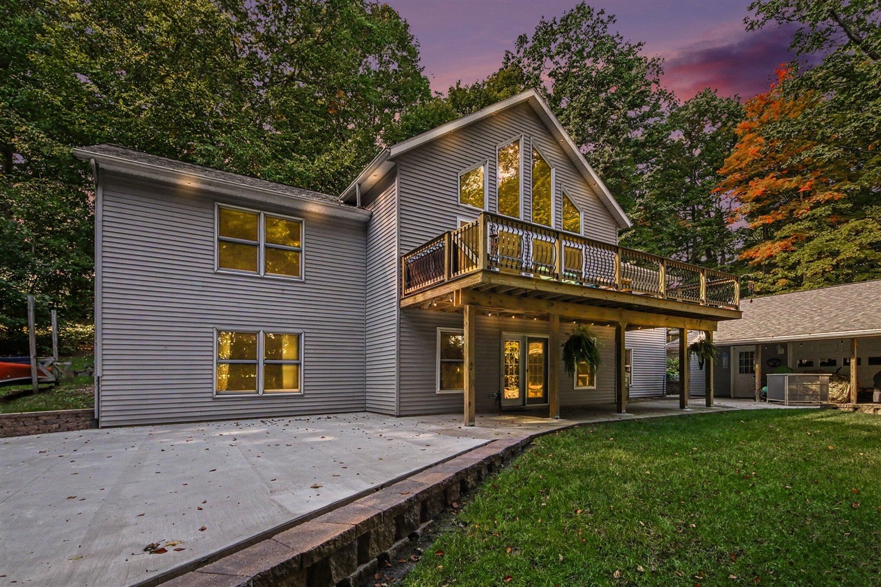 1385 W Shady Drive — photo