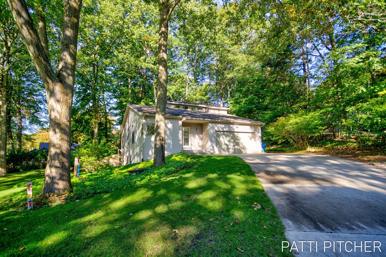 13582 Redbird Lane — photo