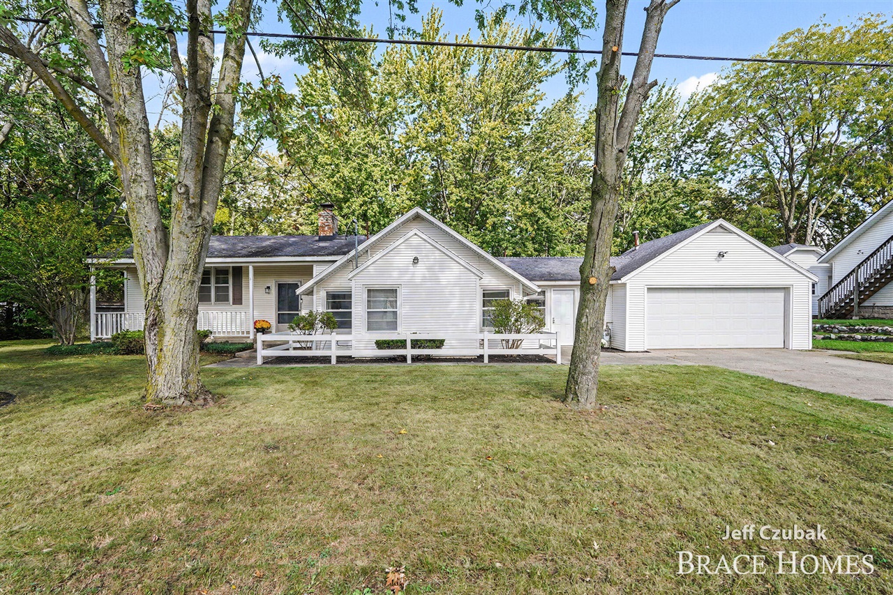 23 Tyler Street — photo