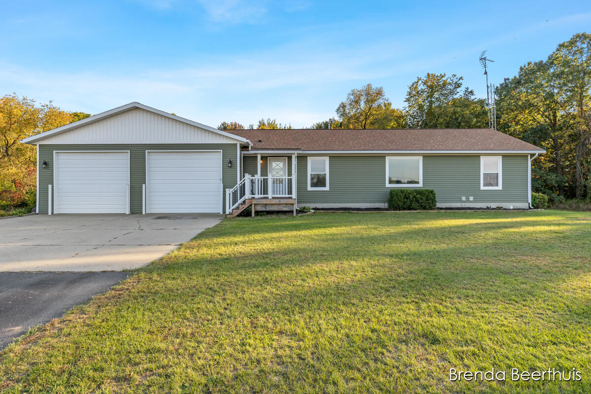 9147 W Wise Road — photo