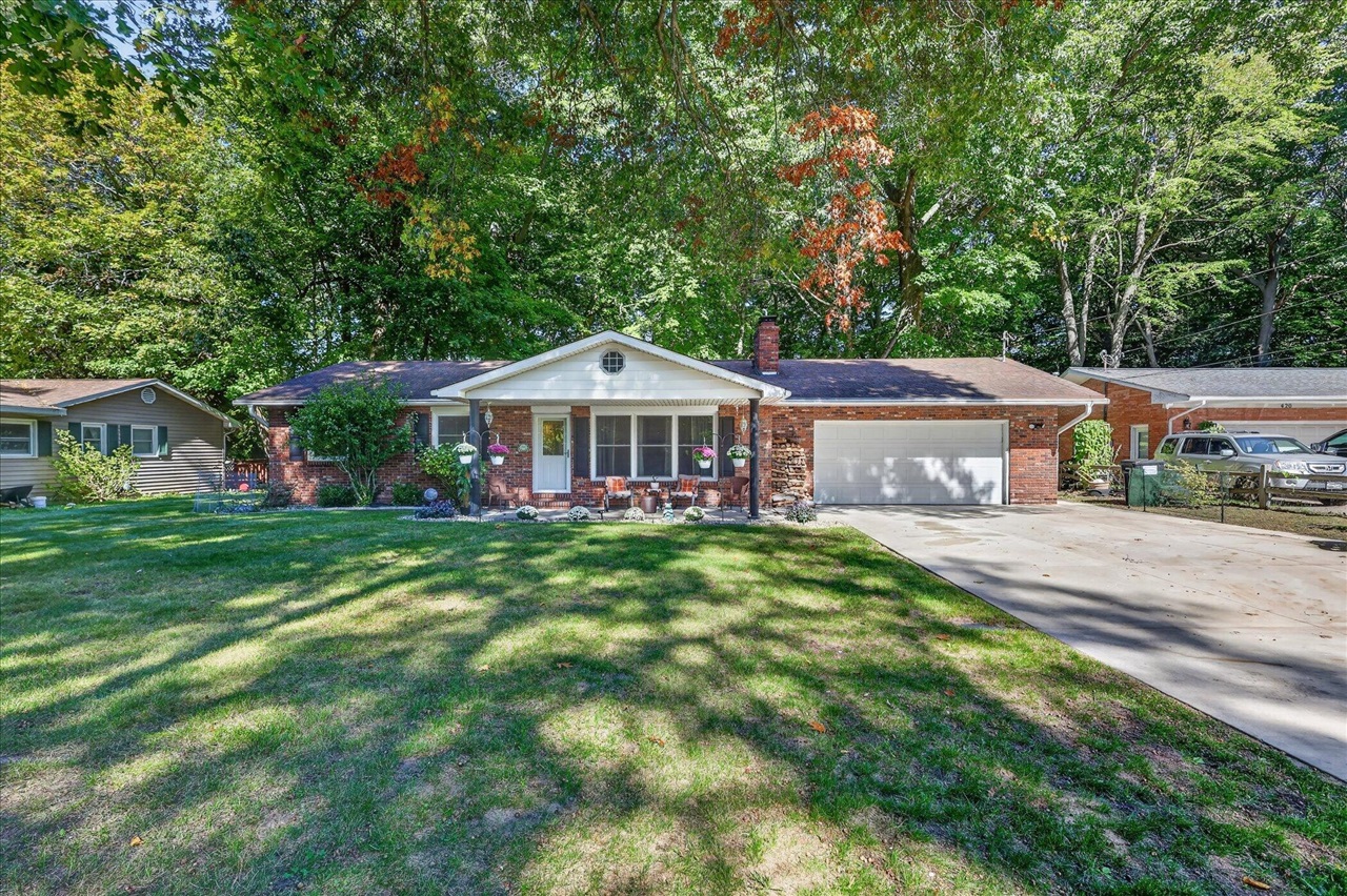 416 Spring Valley Lane — photo
