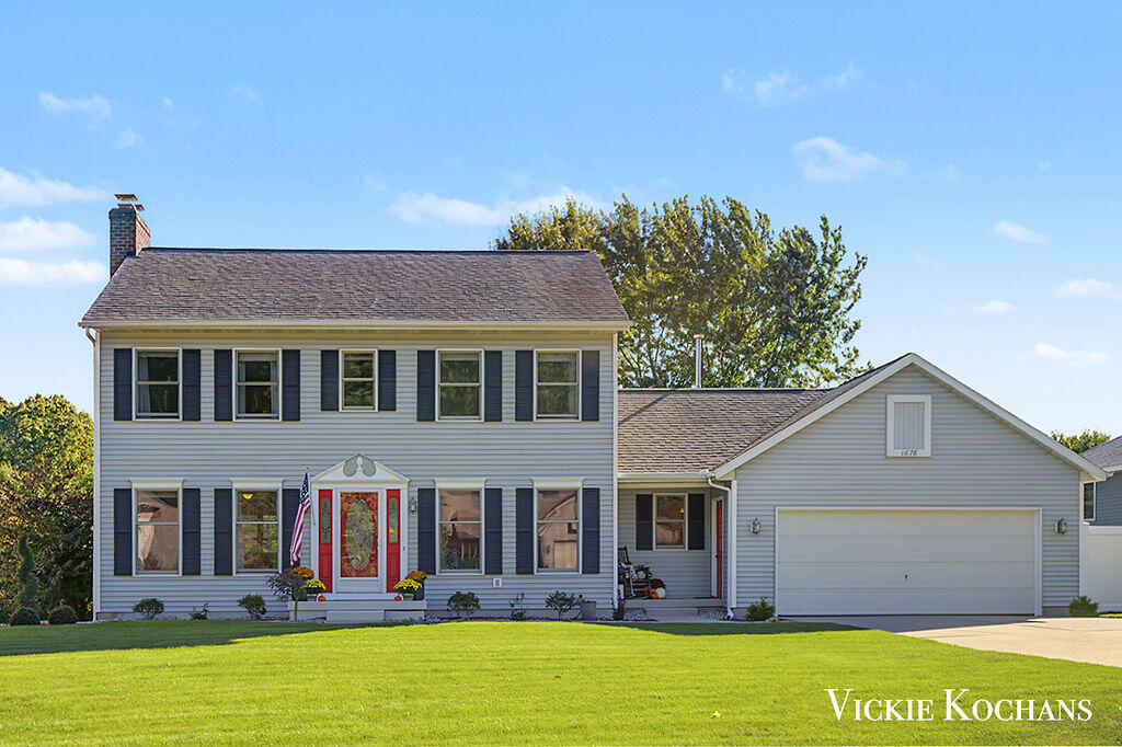 1676 Pinecroft Court — photo