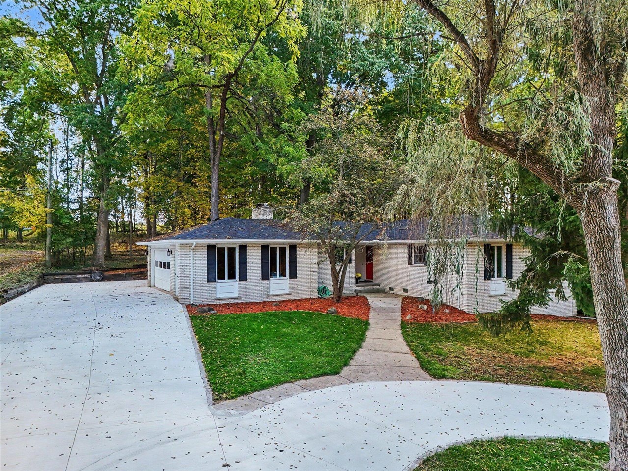 4120 Loch Alpine Drive — photo