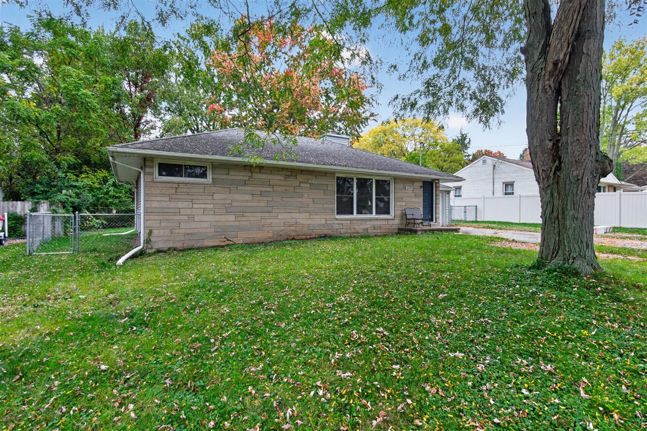 3306 Spring Arbor Road, Jackson, MI 49203 — photo 3