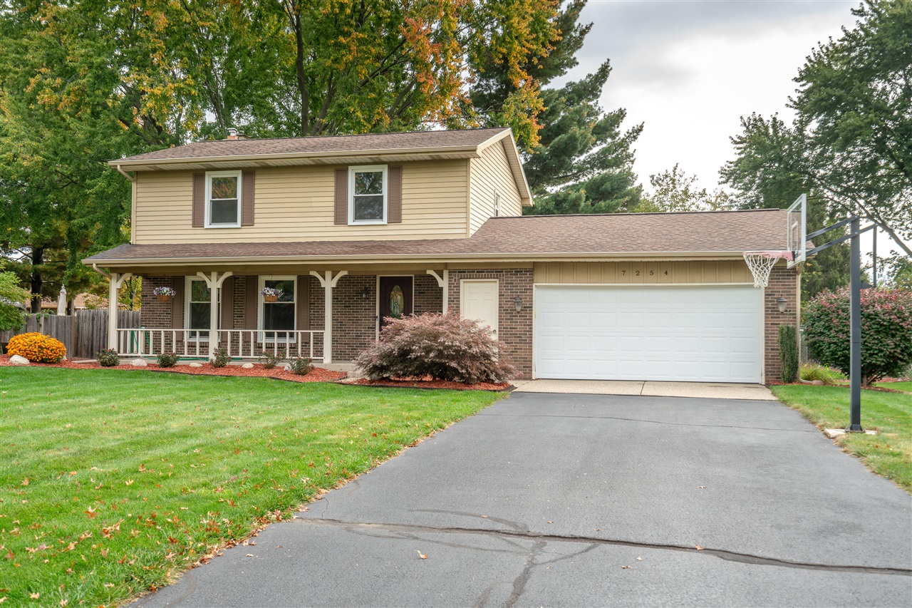 7254 Harmon Lane — photo