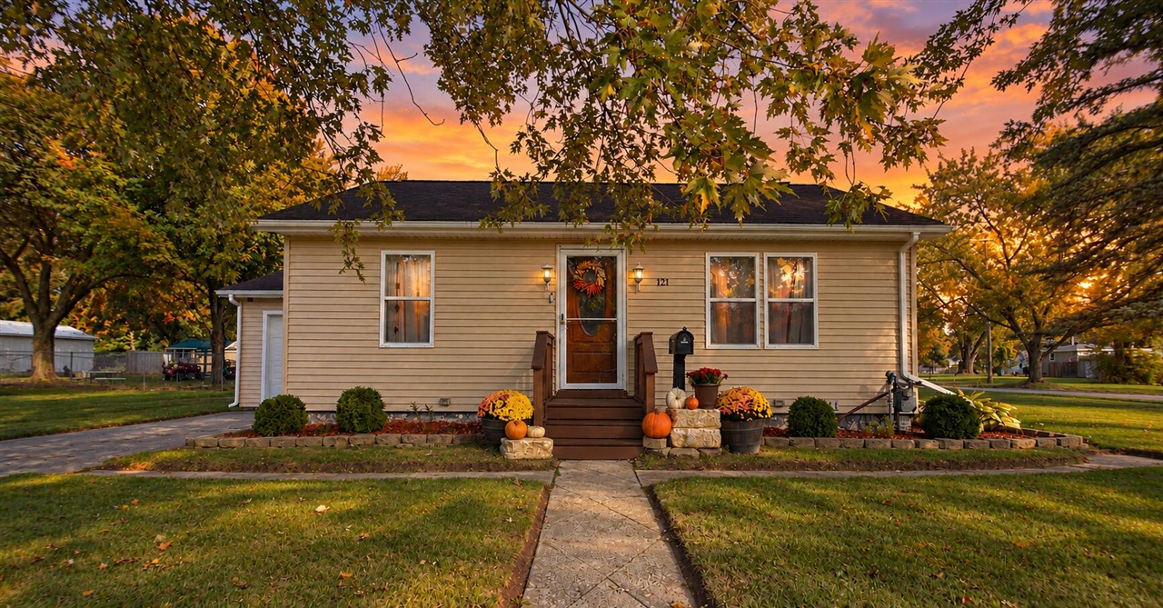 121 Fairfield Drive — photo