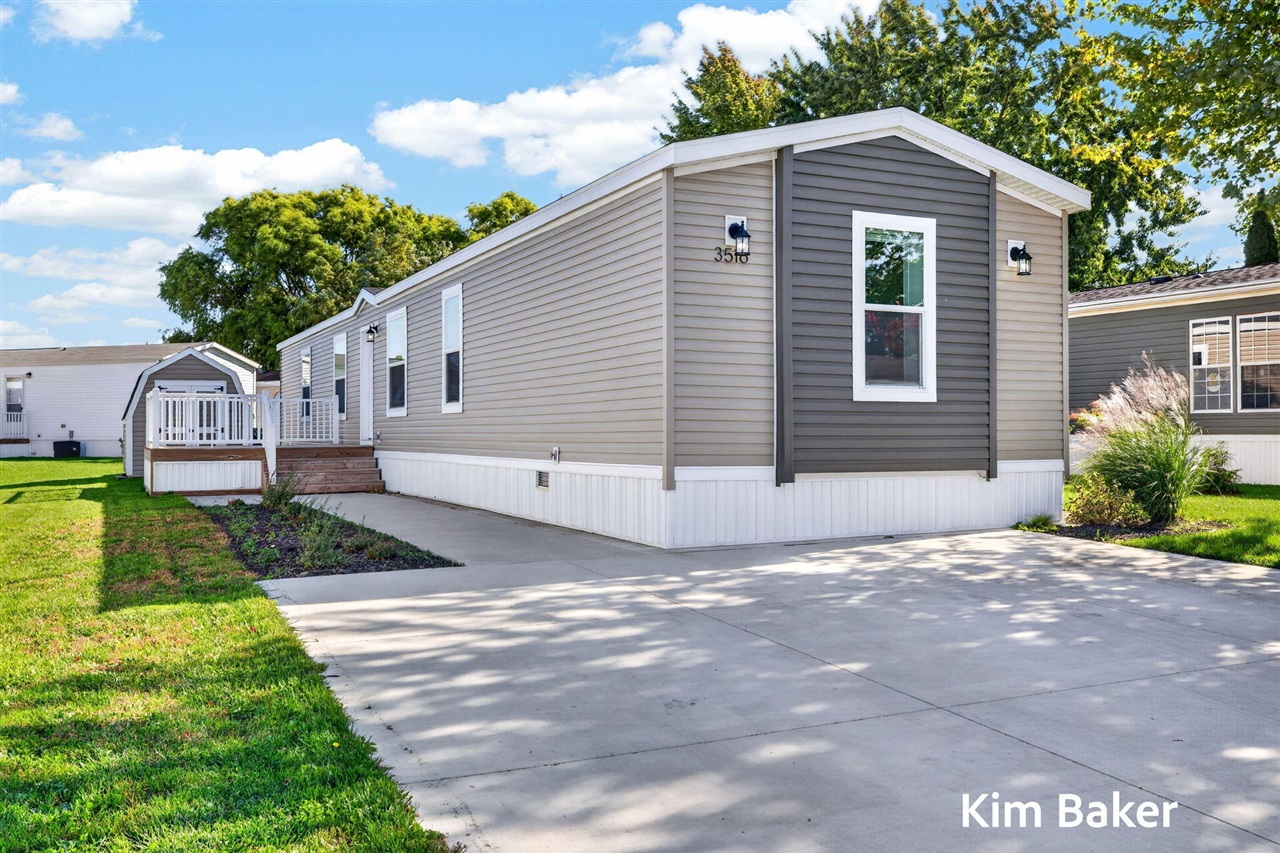 3516 Stephanie Jo Lane — photo