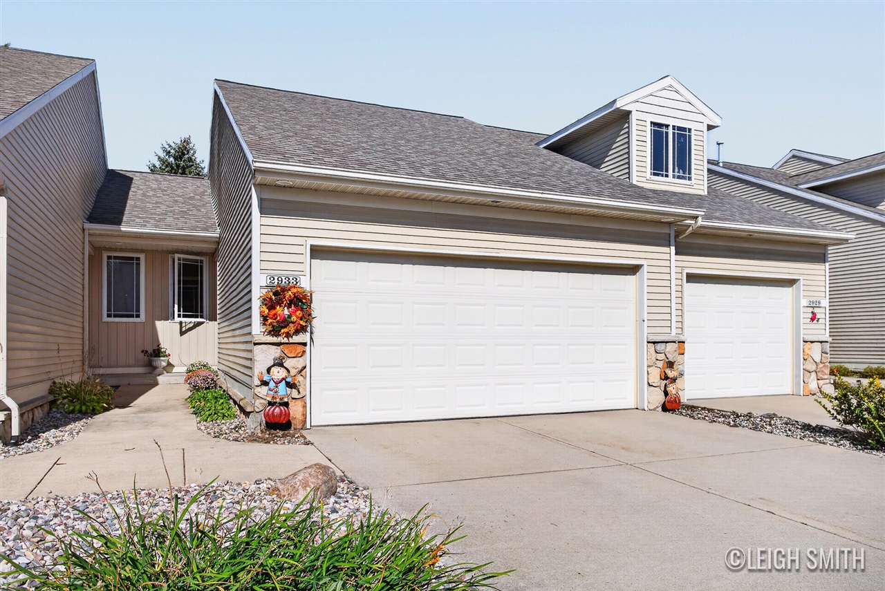 2933 Pebblestone Drive — photo