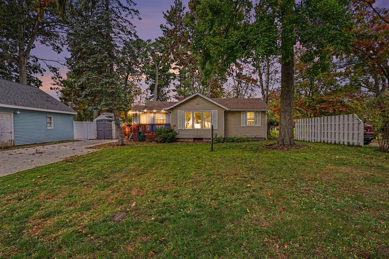 2699 Memorial Drive — photo