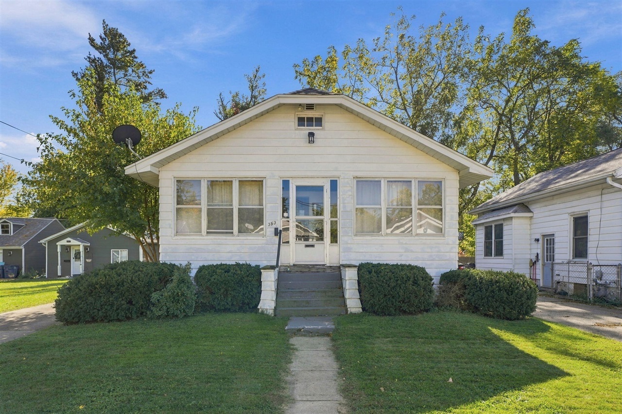353 Wentworth Avenue — photo