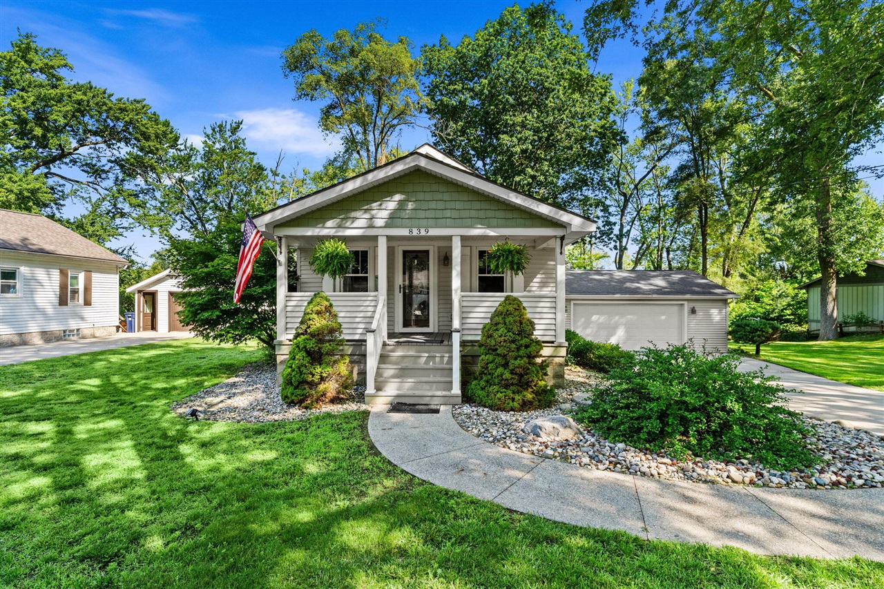 839 Paw Paw Drive — photo