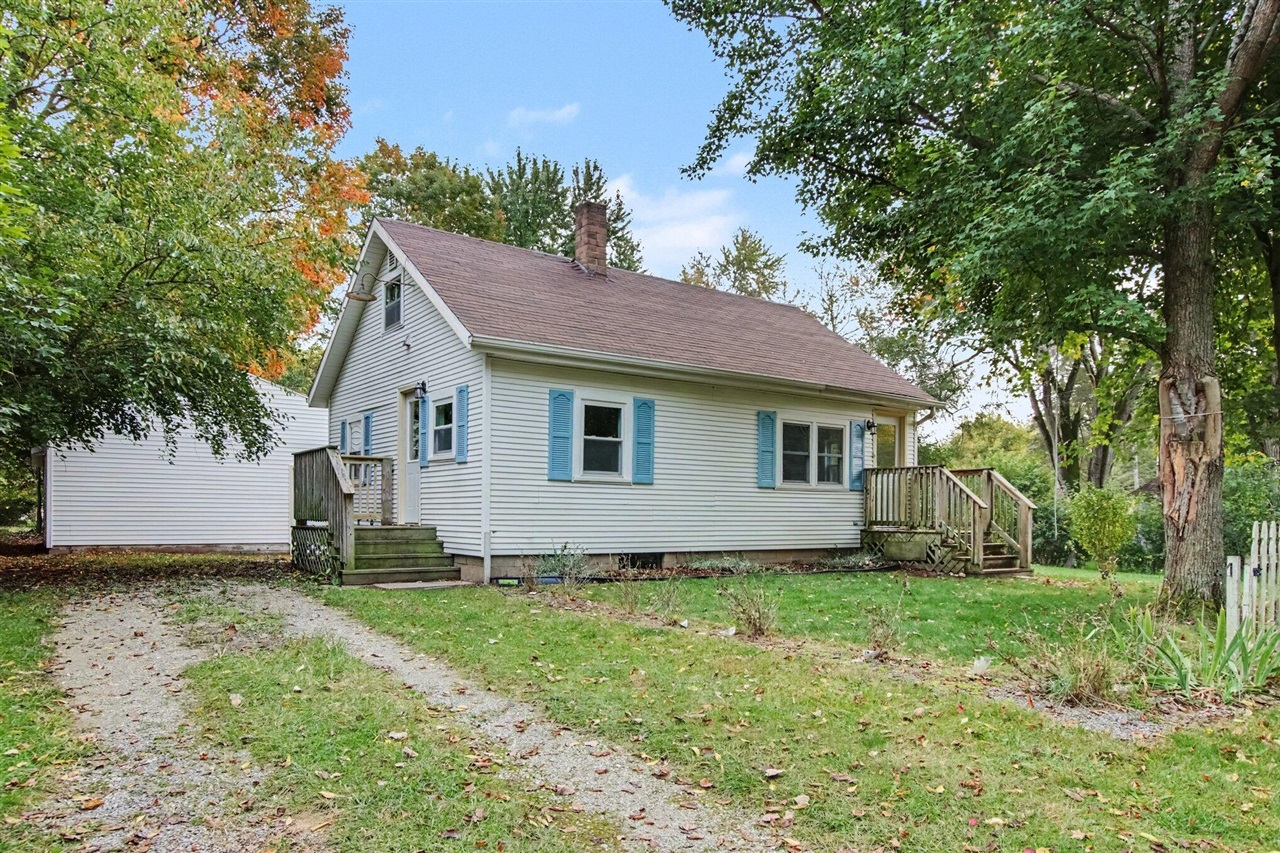 623 Bowman Street — photo