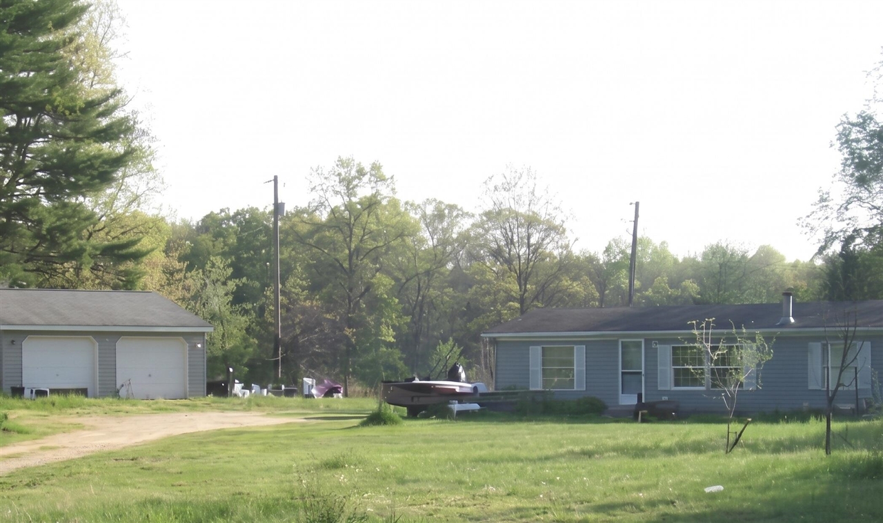 108 Hatfield Road — photo