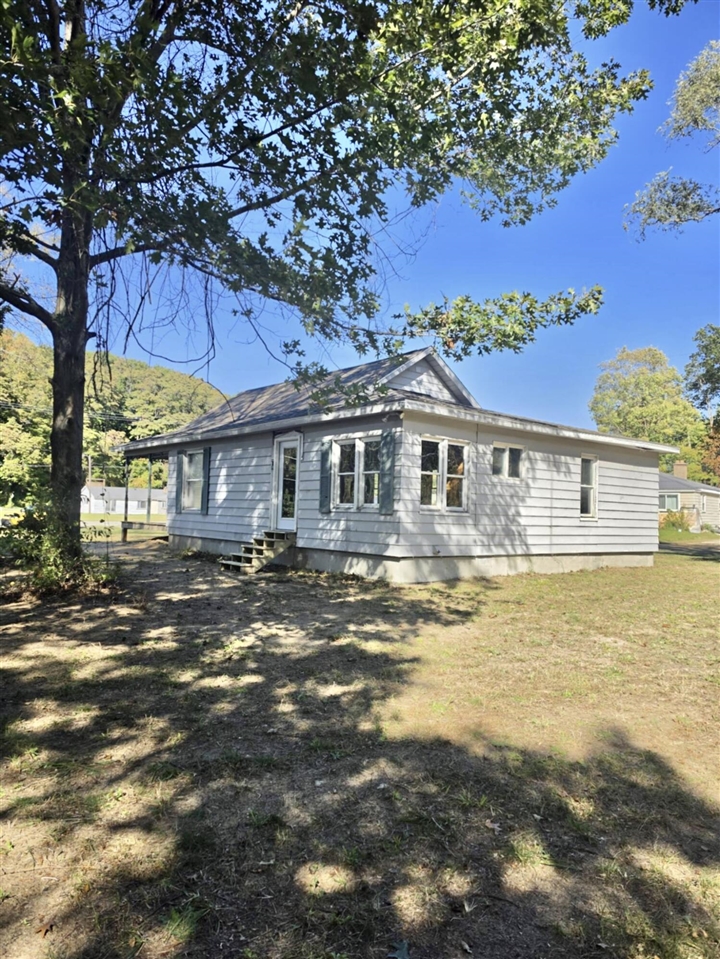 6183 M-63 — photo