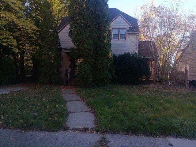 547 Copeman Boulevard — photo