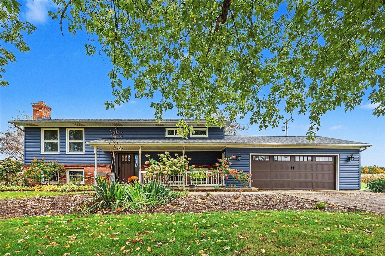 5203 Gale Road — photo