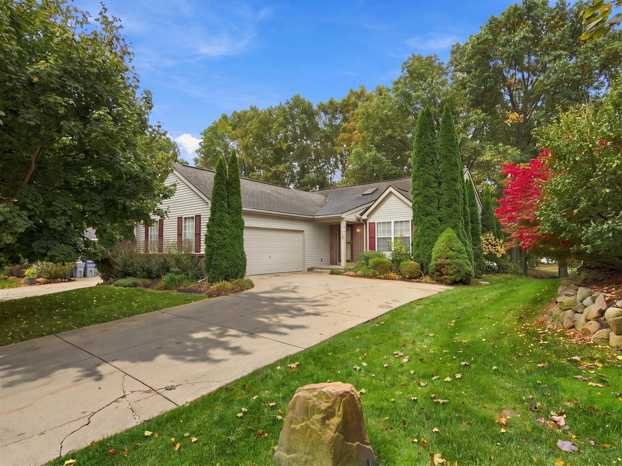 2730 Signature Circle — photo