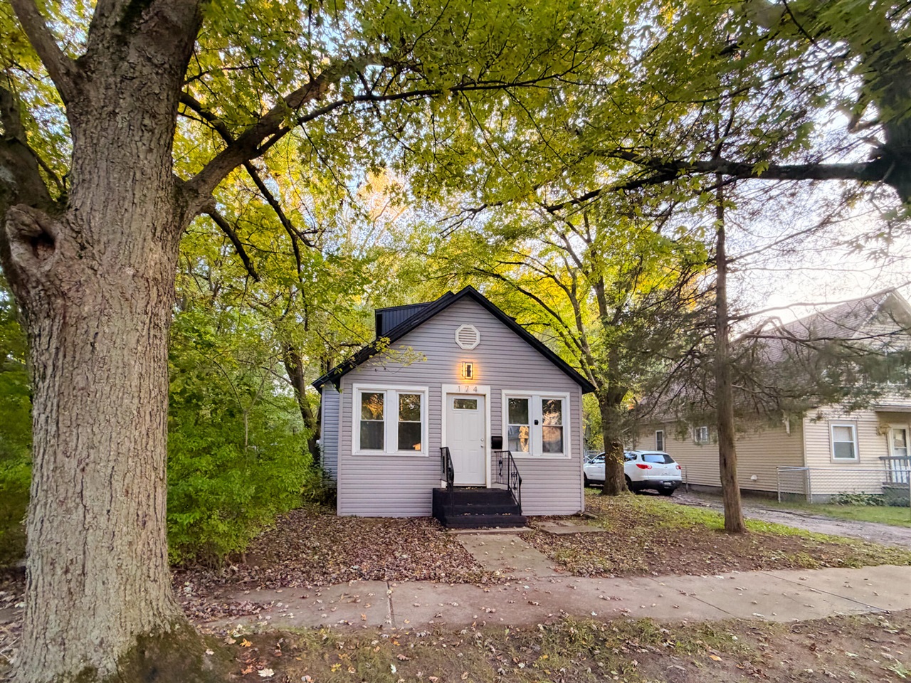 174 Cross Street — photo