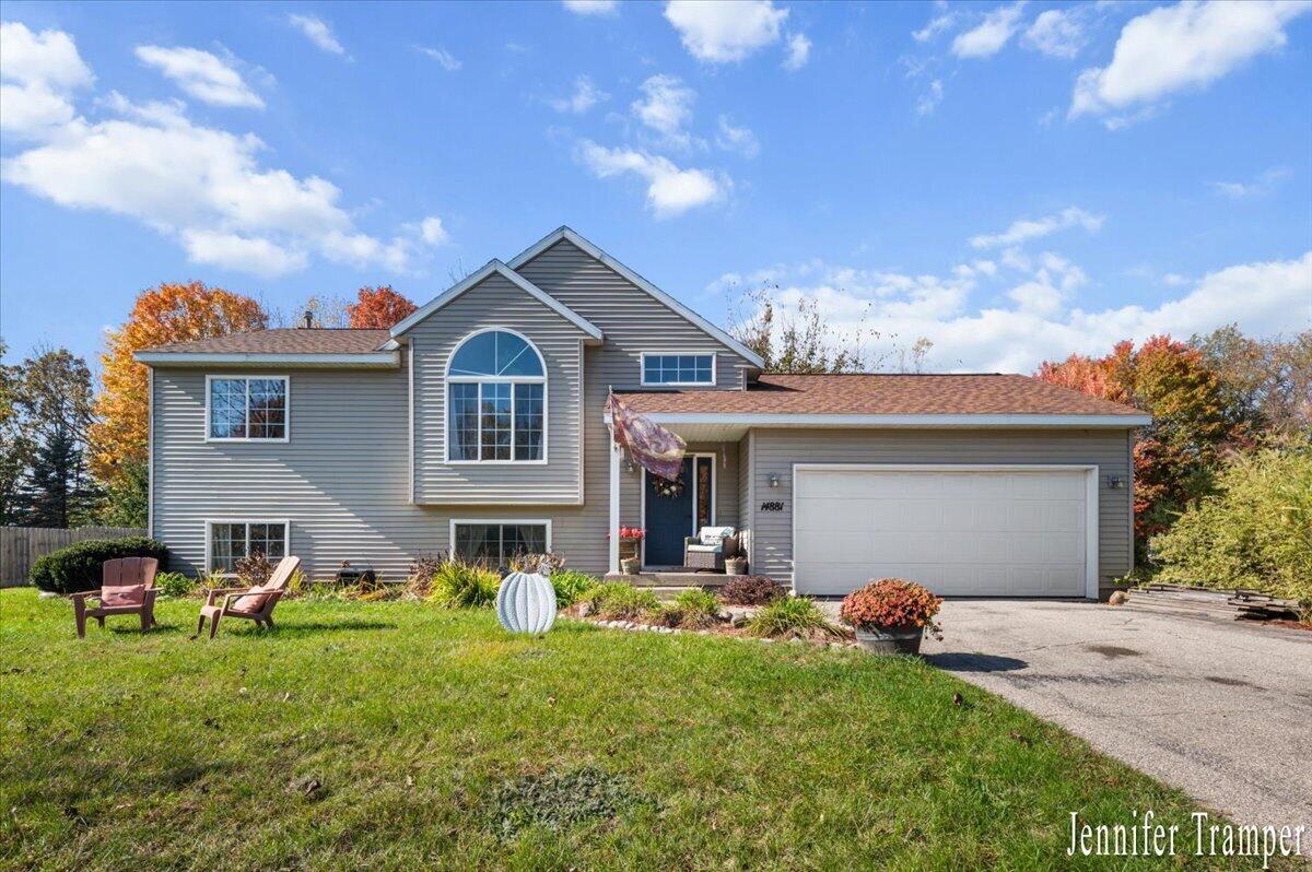 14881 Treevalley Drive — photo