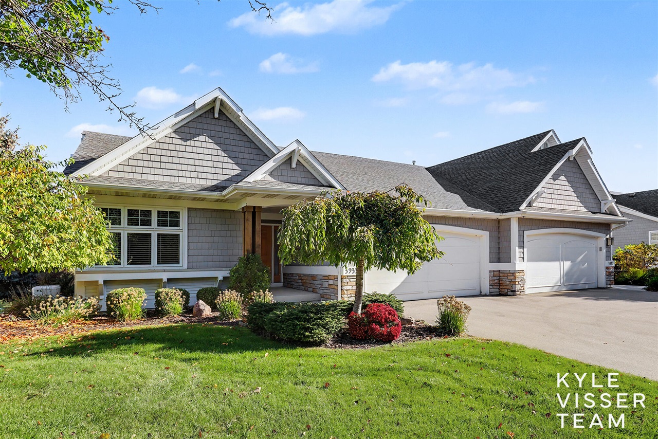 3935 Crystal Waters Lane — photo