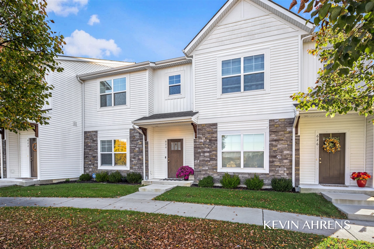 624 Bedford Falls Drive — photo
