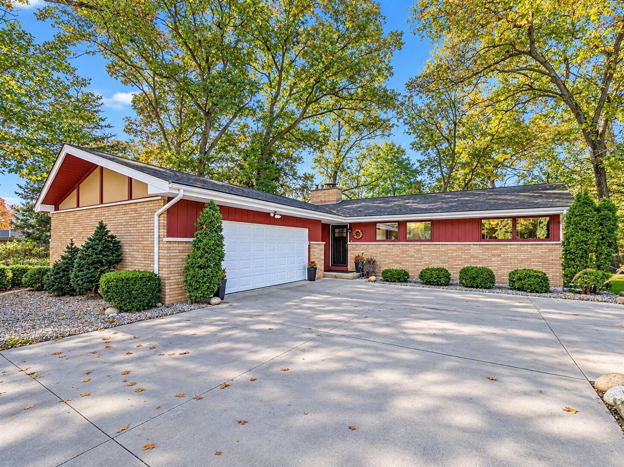 28373 Springbrook Drive — photo