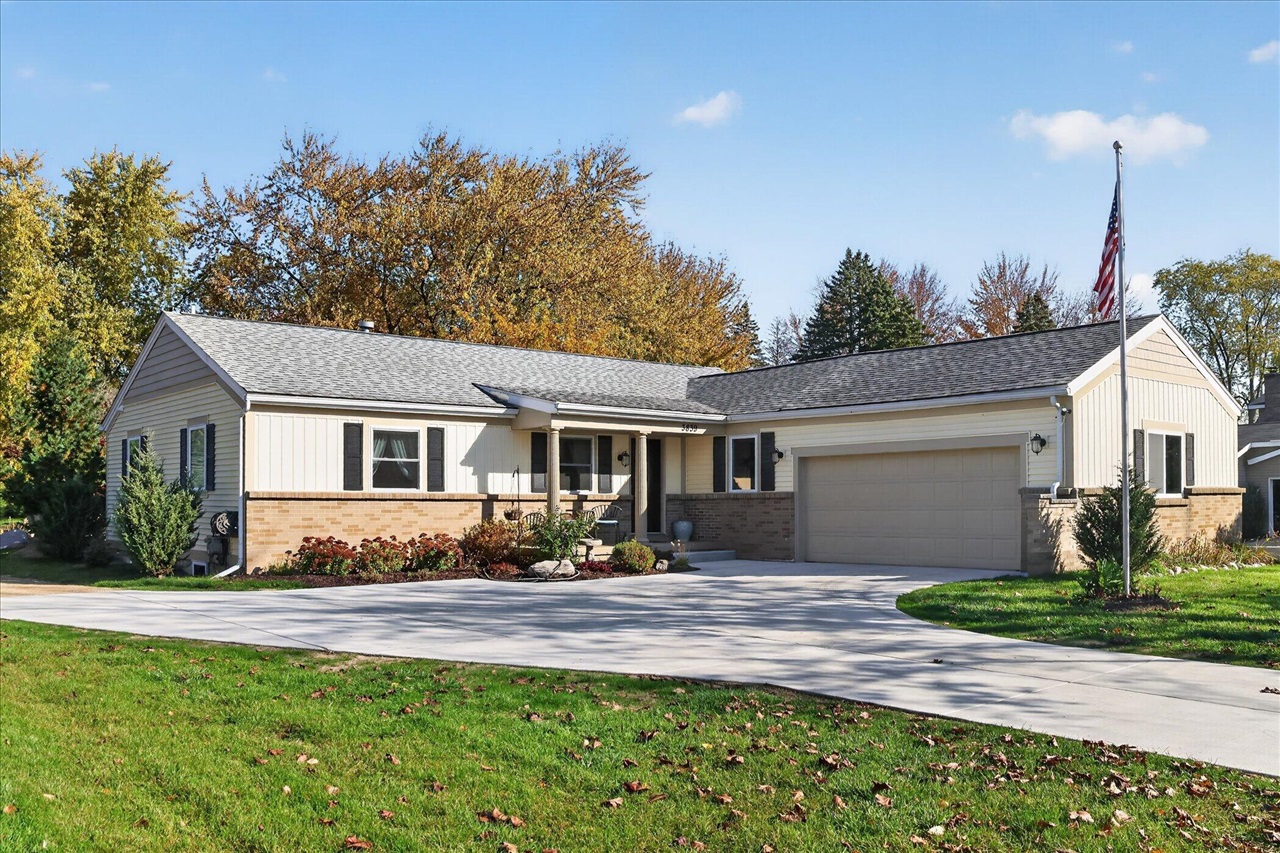 3839 Marlboro Street — photo