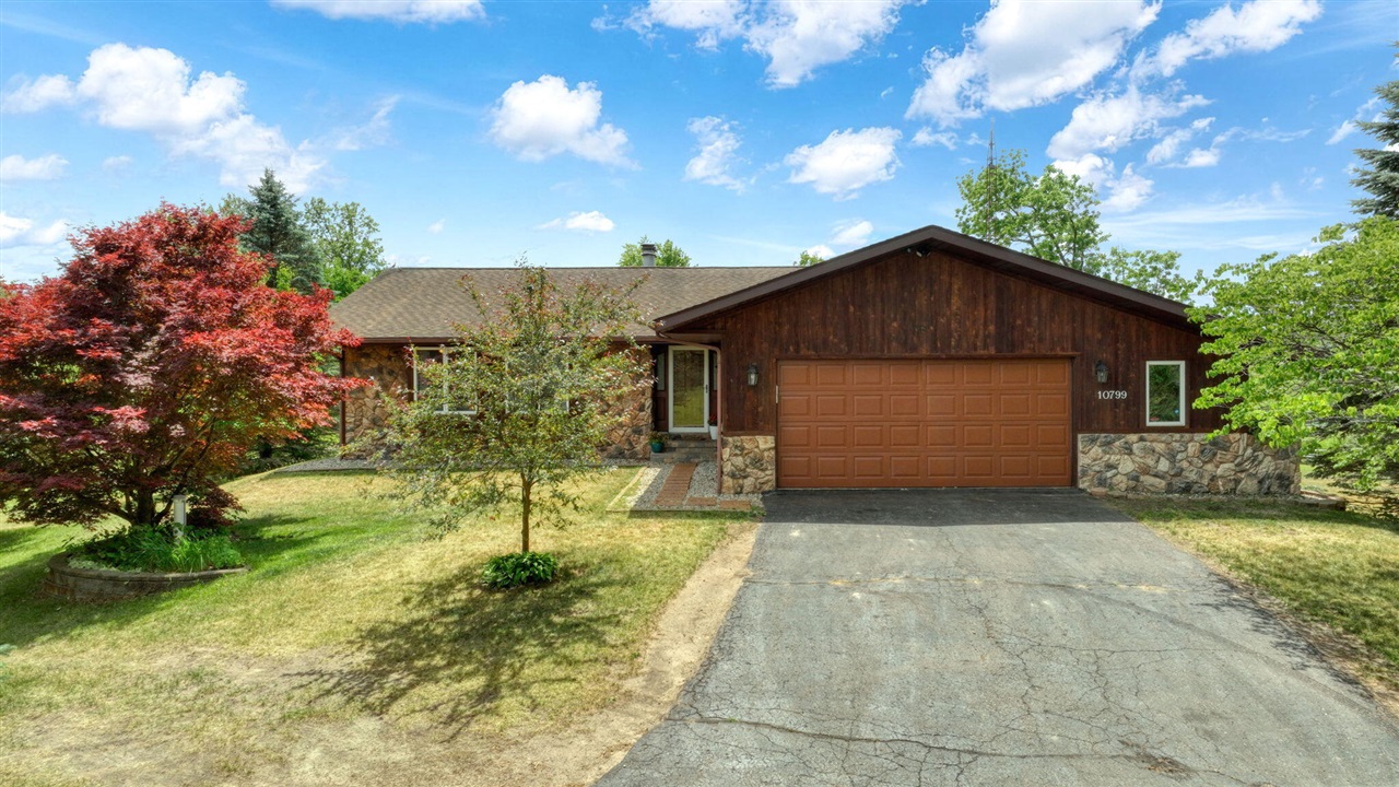 10799 Austin Road — photo