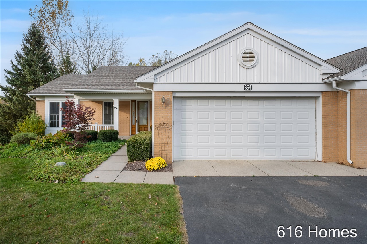 854 Peaceful Drive — photo