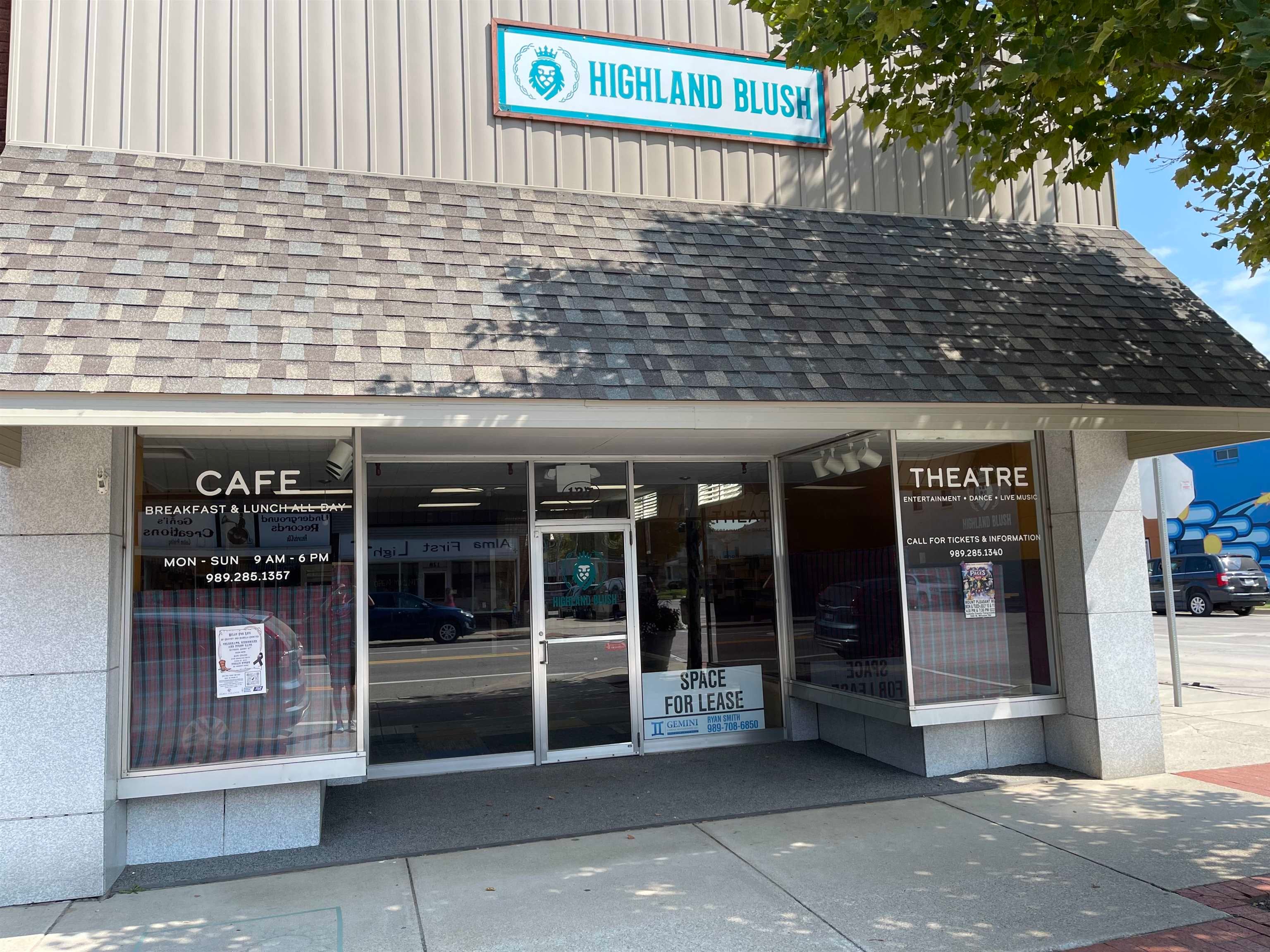 127 E Superior Street — photo