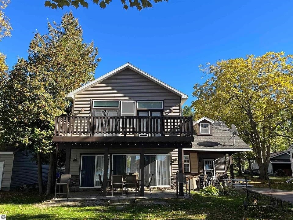 4524 Evergreen Drive — photo