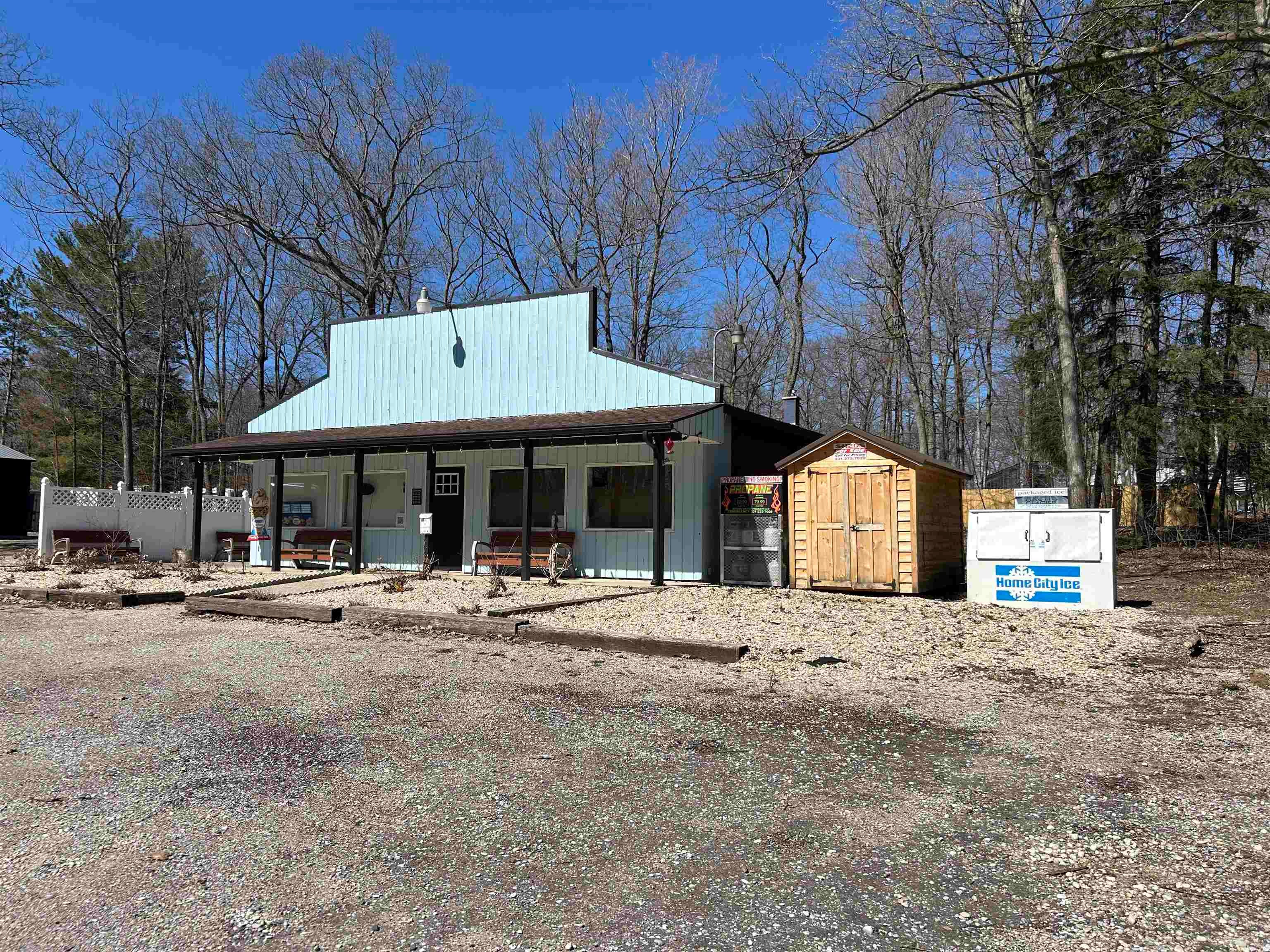 8294 Deadstream Road — photo