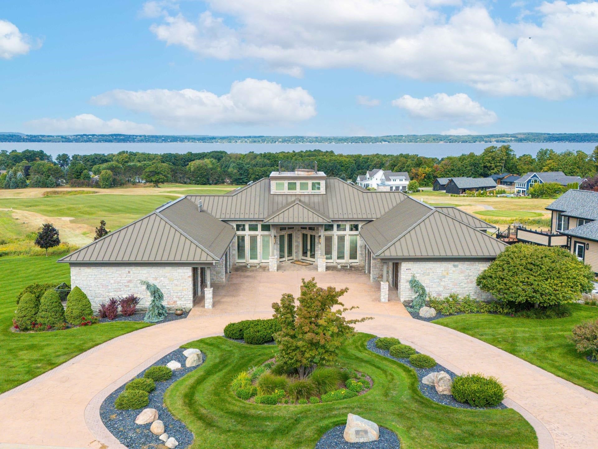 4173 Dornoch Court — photo