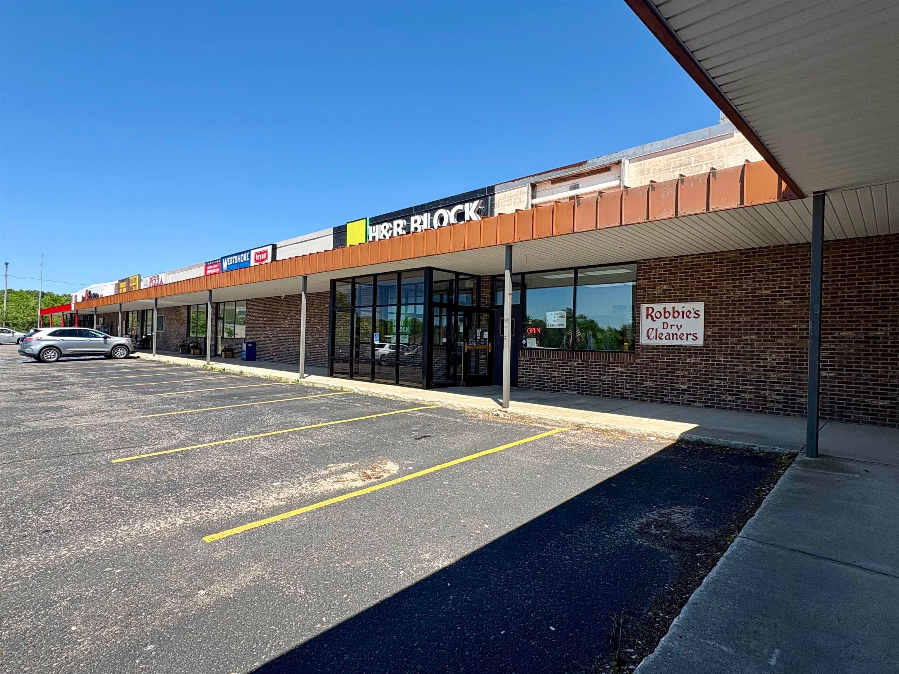 1681 Benzie Highway Unit: 5 — photo