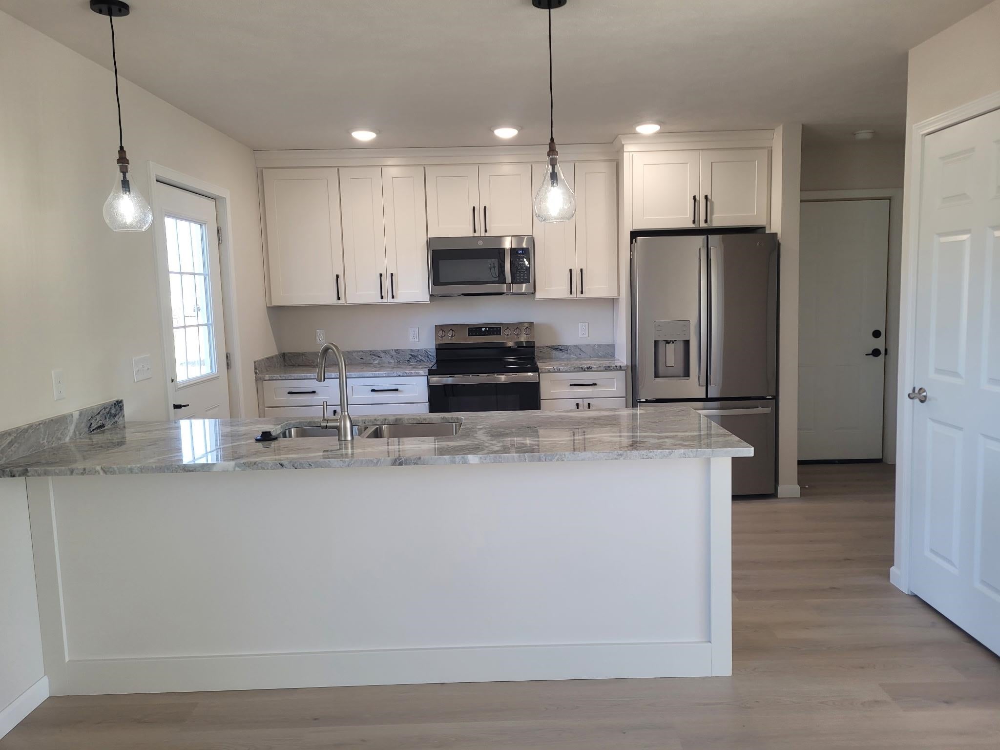 1645 Abbey Court Lot: 5 — photo