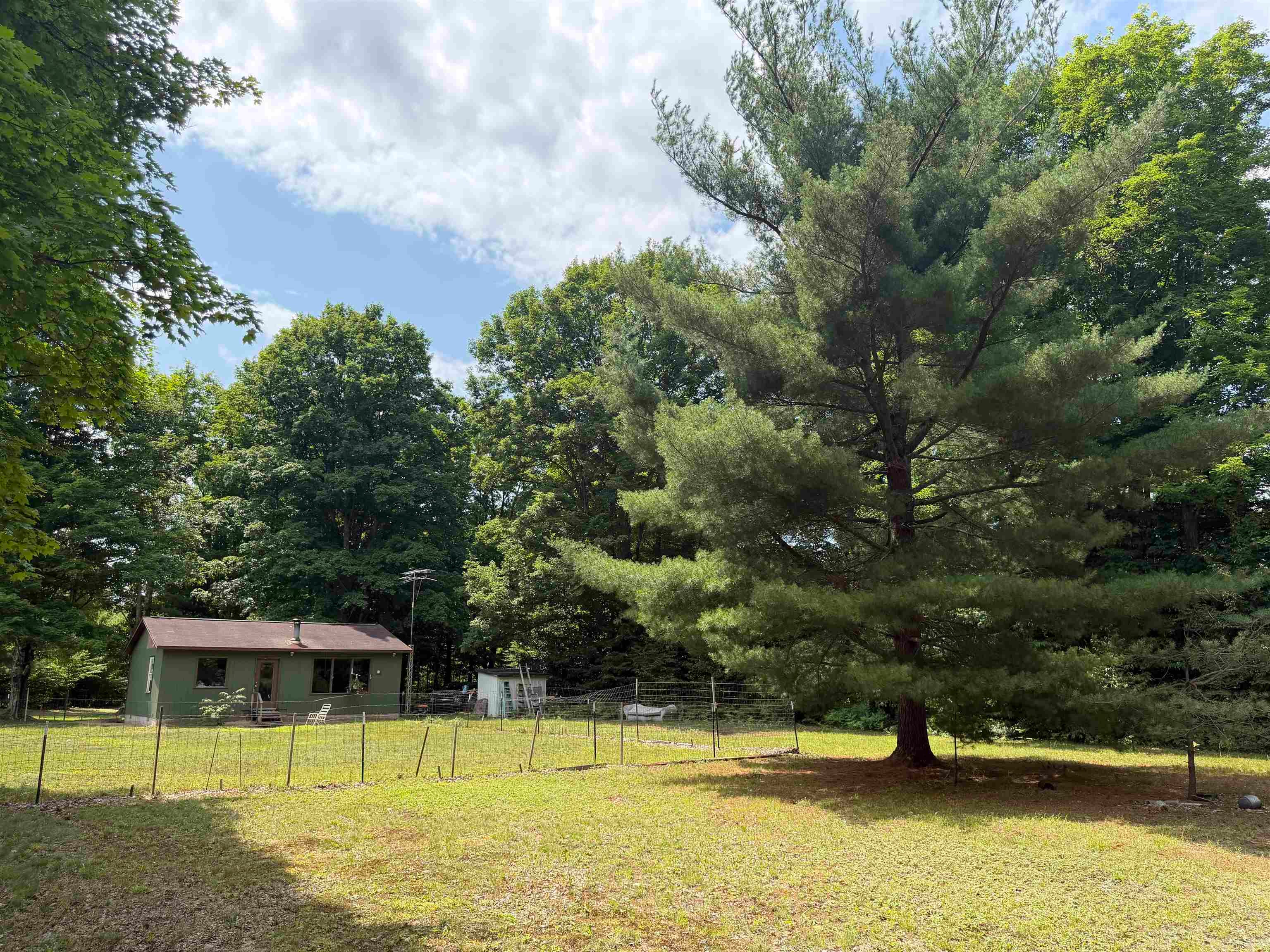 13544 Aylsworth Road — photo