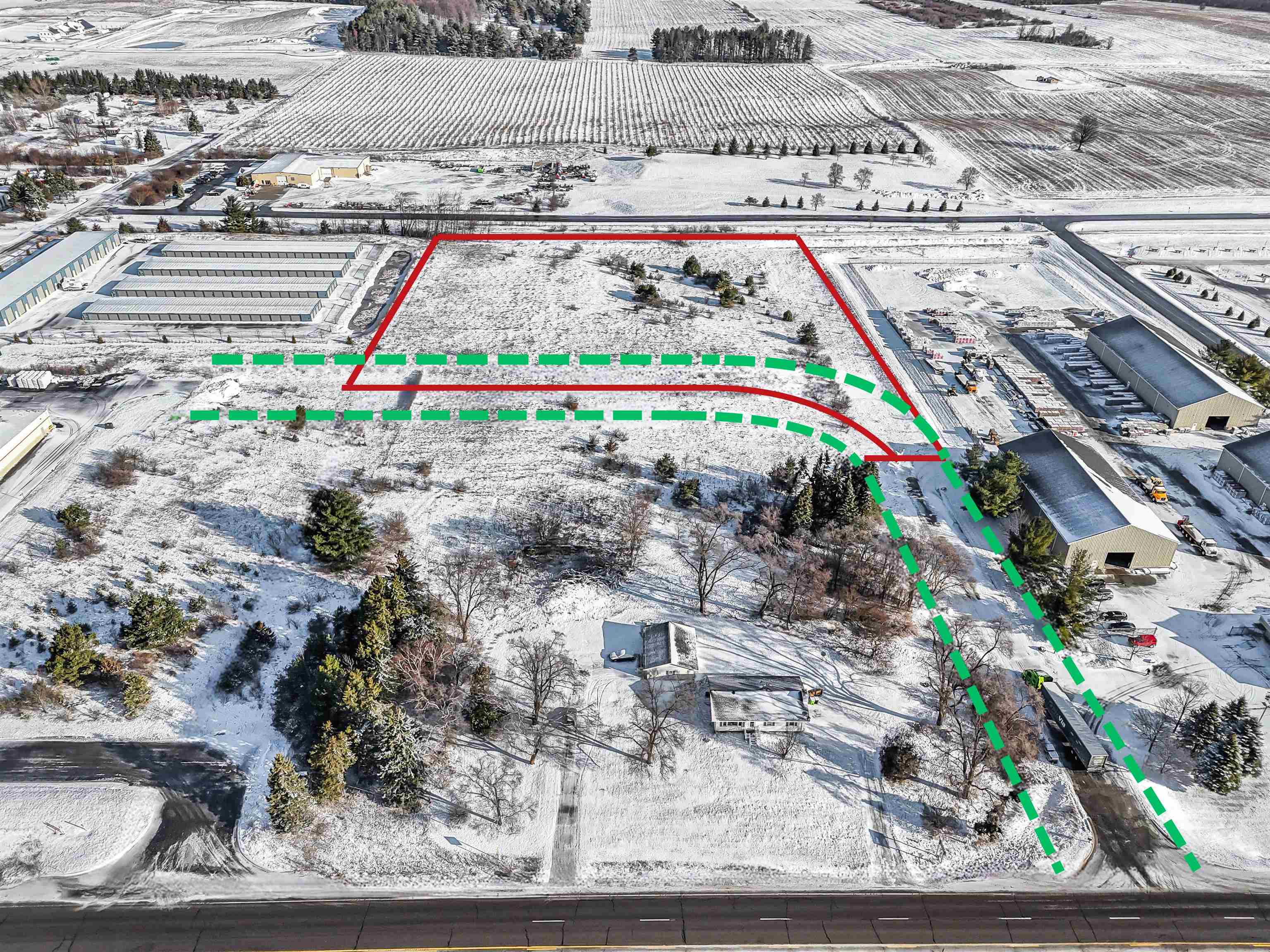 4.66 Acres E M 72 — photo