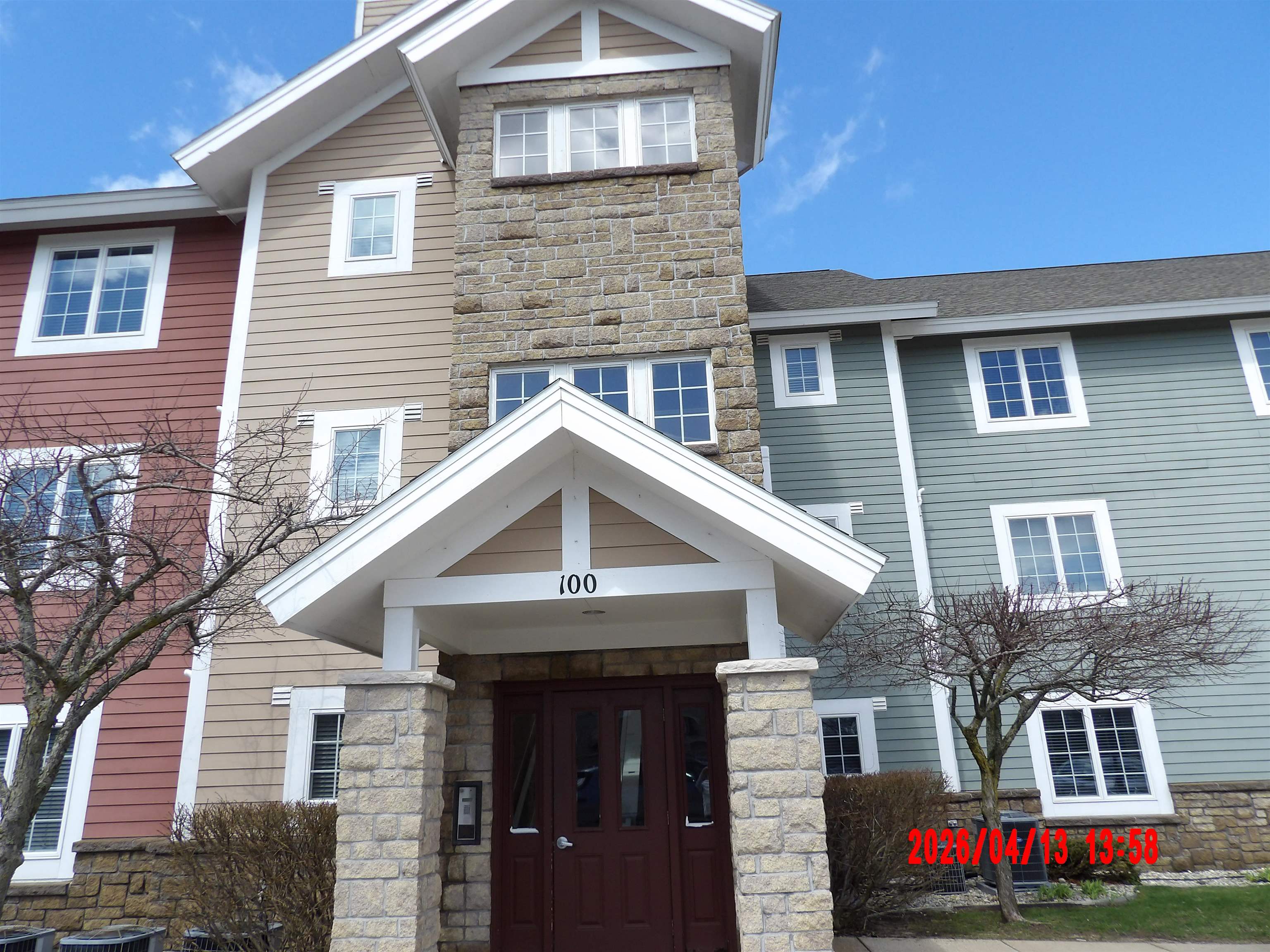 1246 Sunnyside Drive 102, Wk 4 — photo