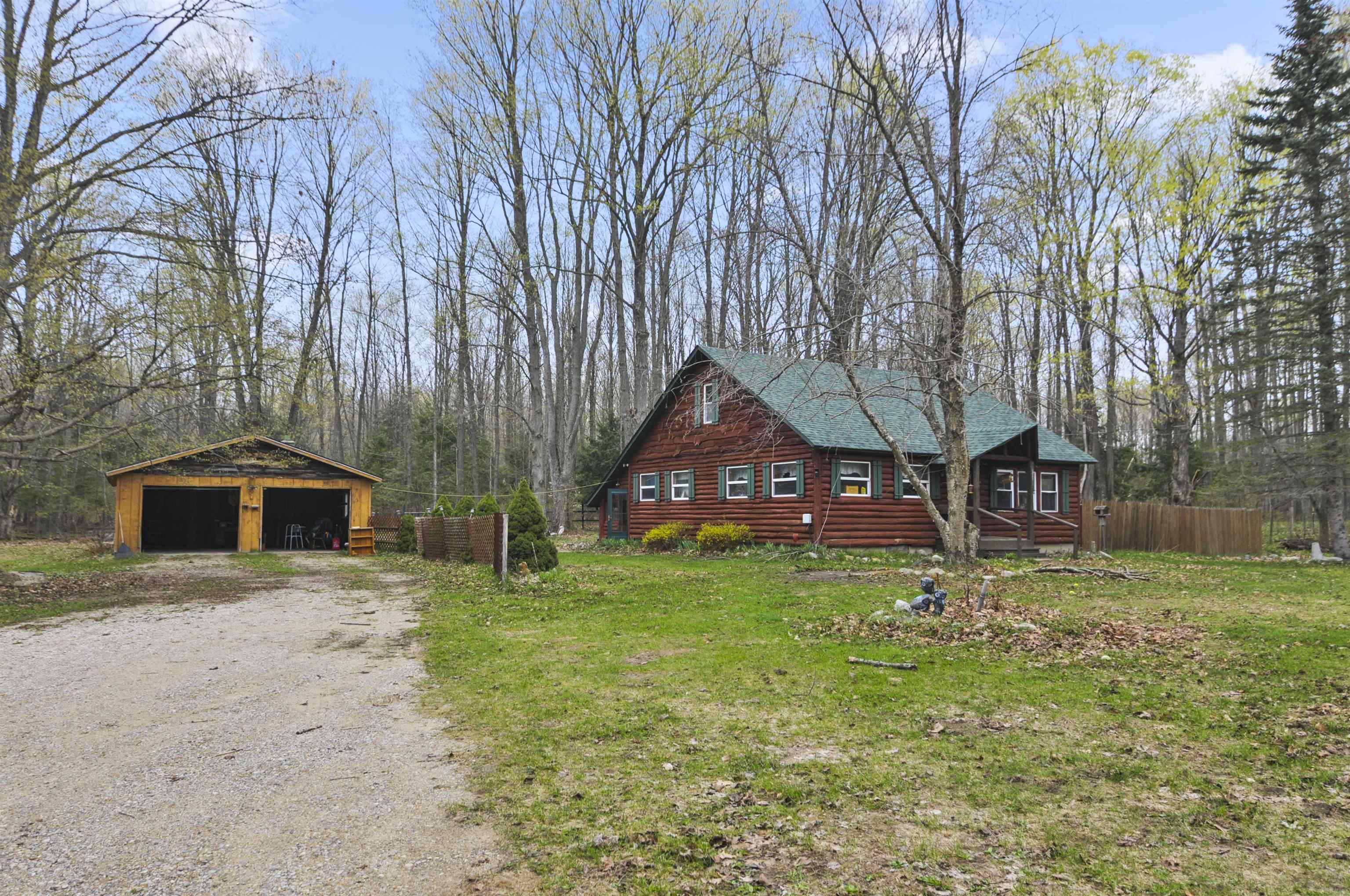 2561 E Johnson Road — photo