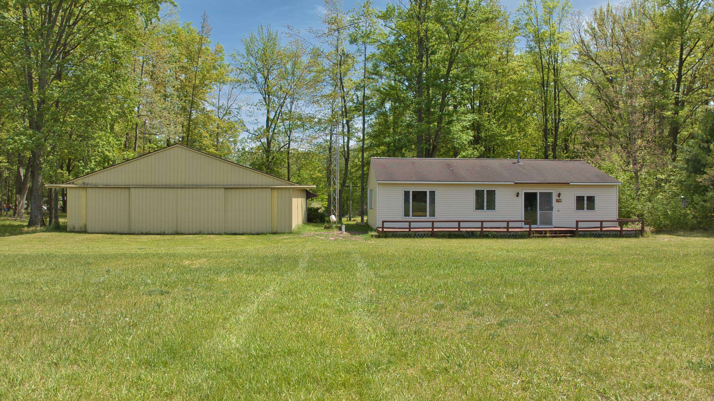 7768 S Airpark Road Lot: 146148 — photo