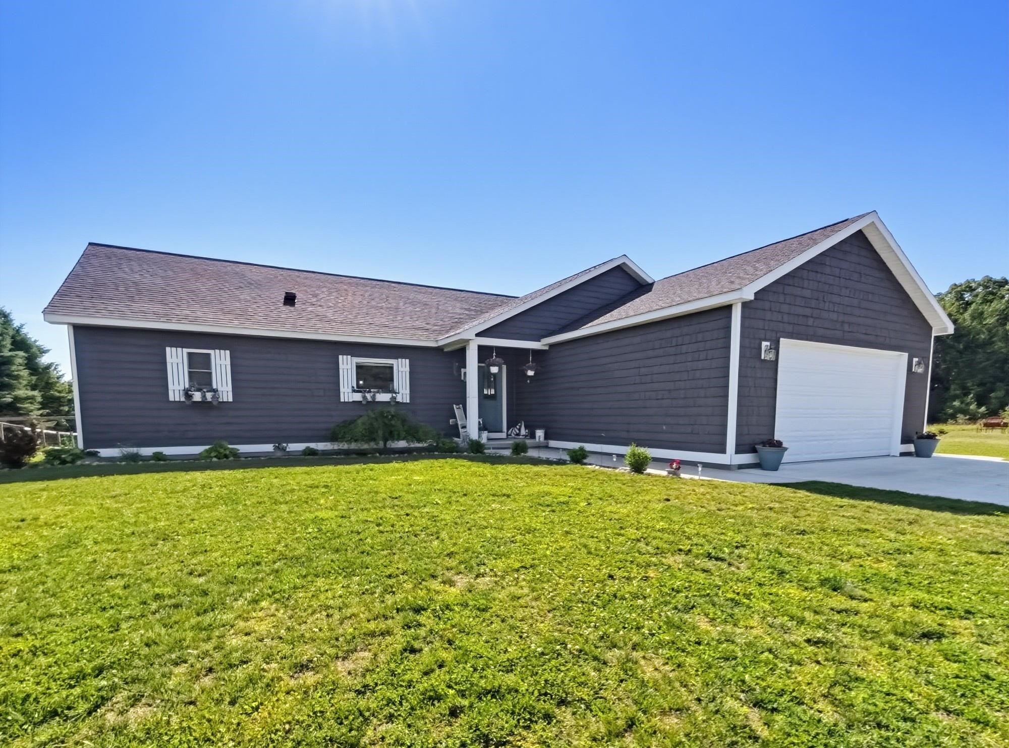 7580 W Cedar Lake Road — photo