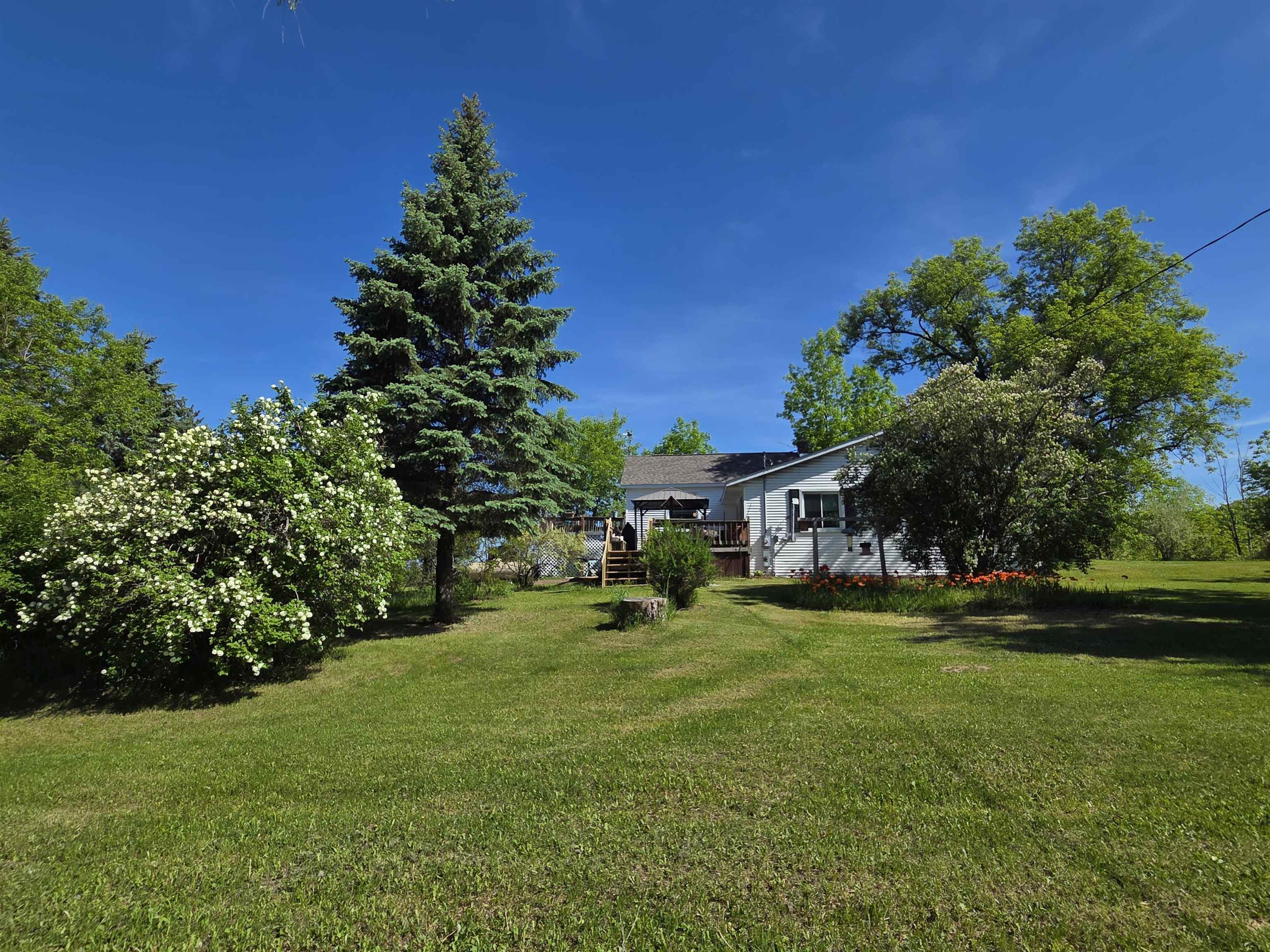 229 E Houghton Lake Road — photo