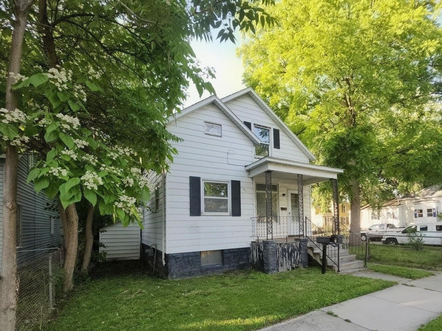 807 E North Union Street — photo