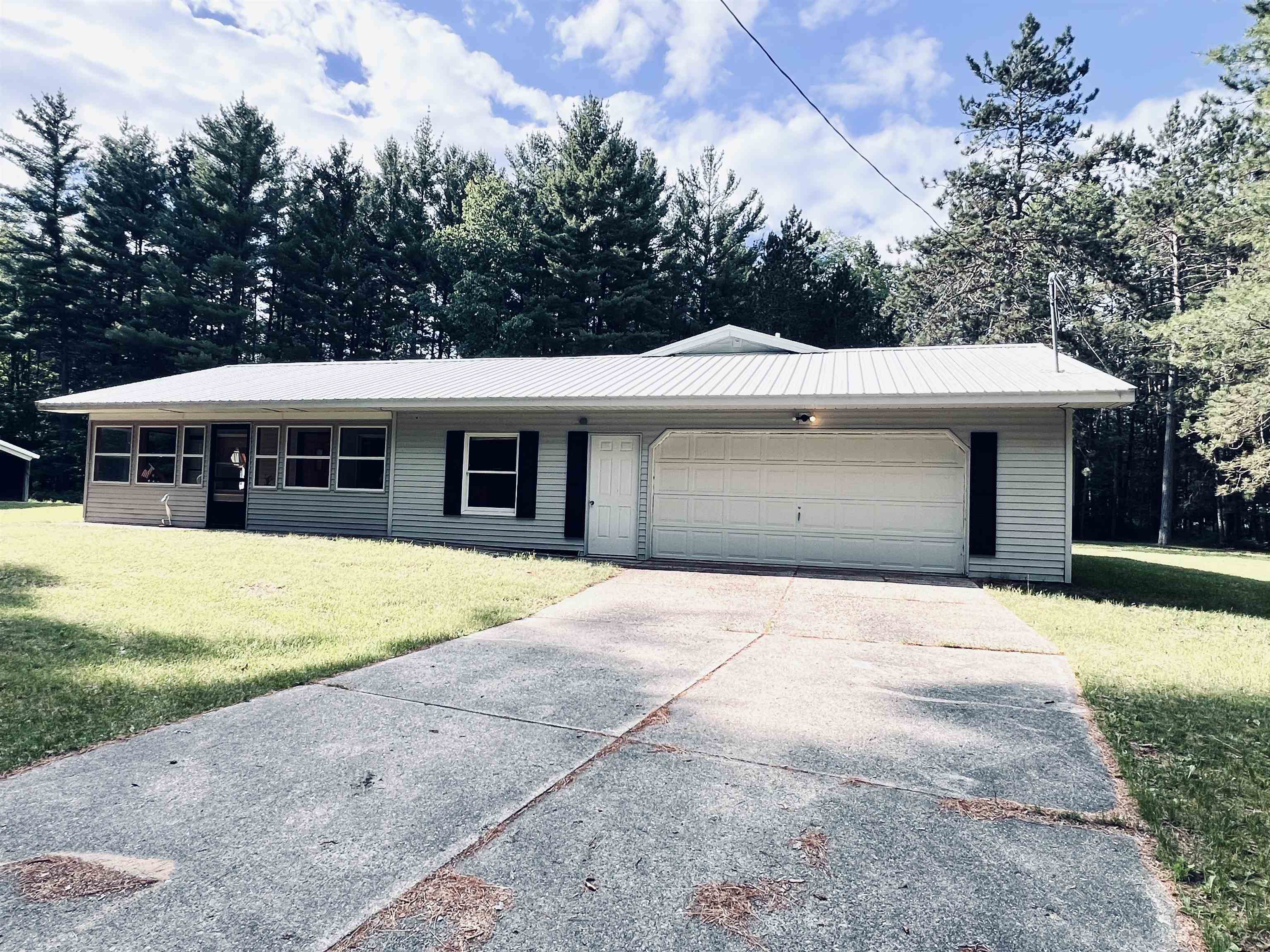5905 E Moorestown Road — photo