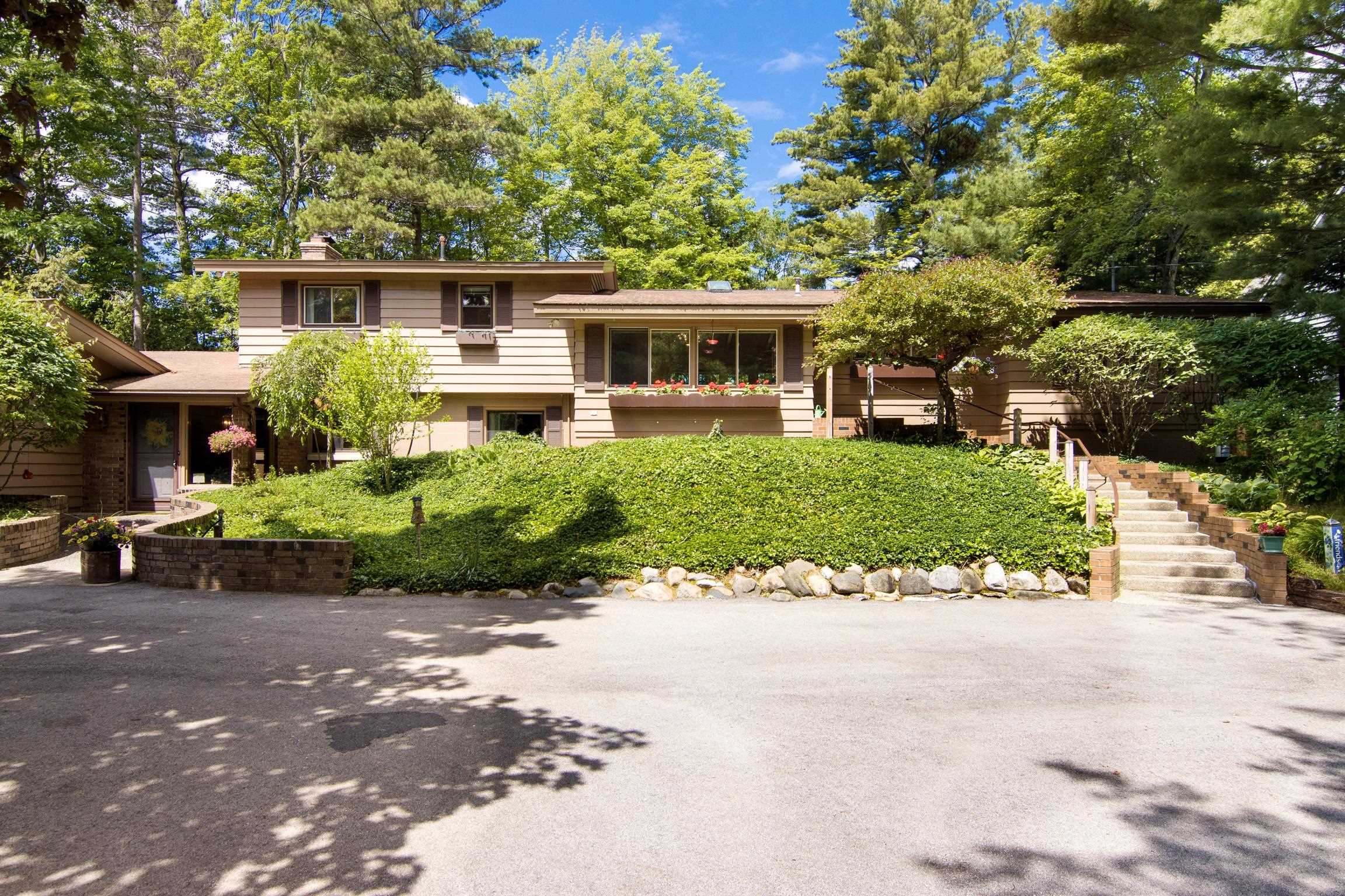 2692 Birchview Drive Lot: 4 & 5 — photo