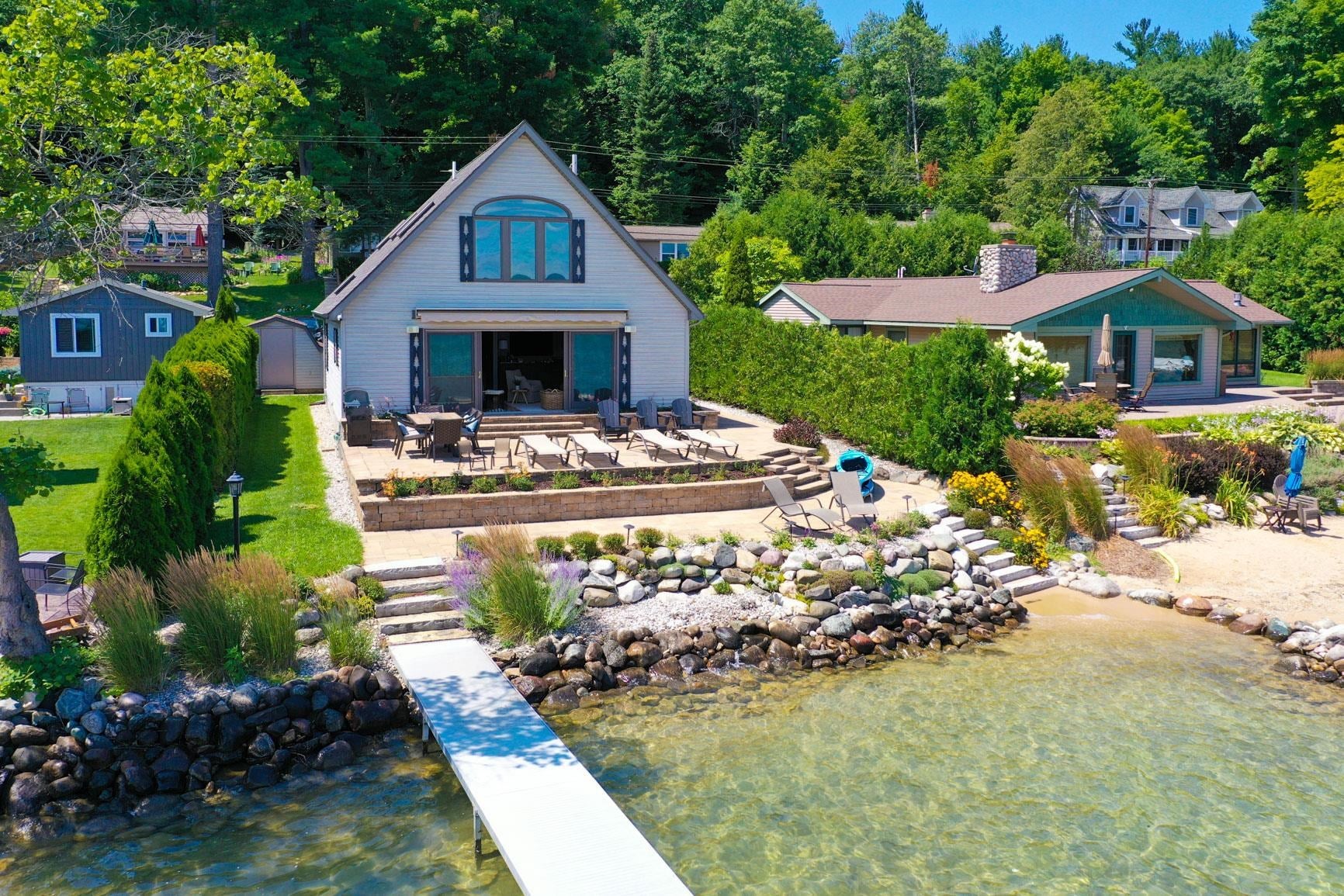 12511 SW Torch Lake Drive — photo