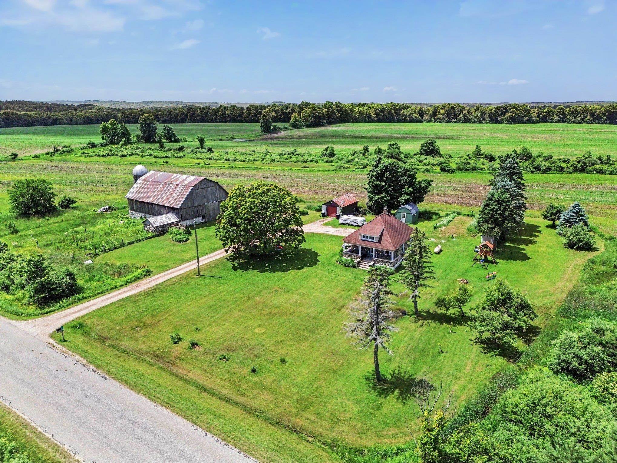 7615 Pleasant Hill Road — photo