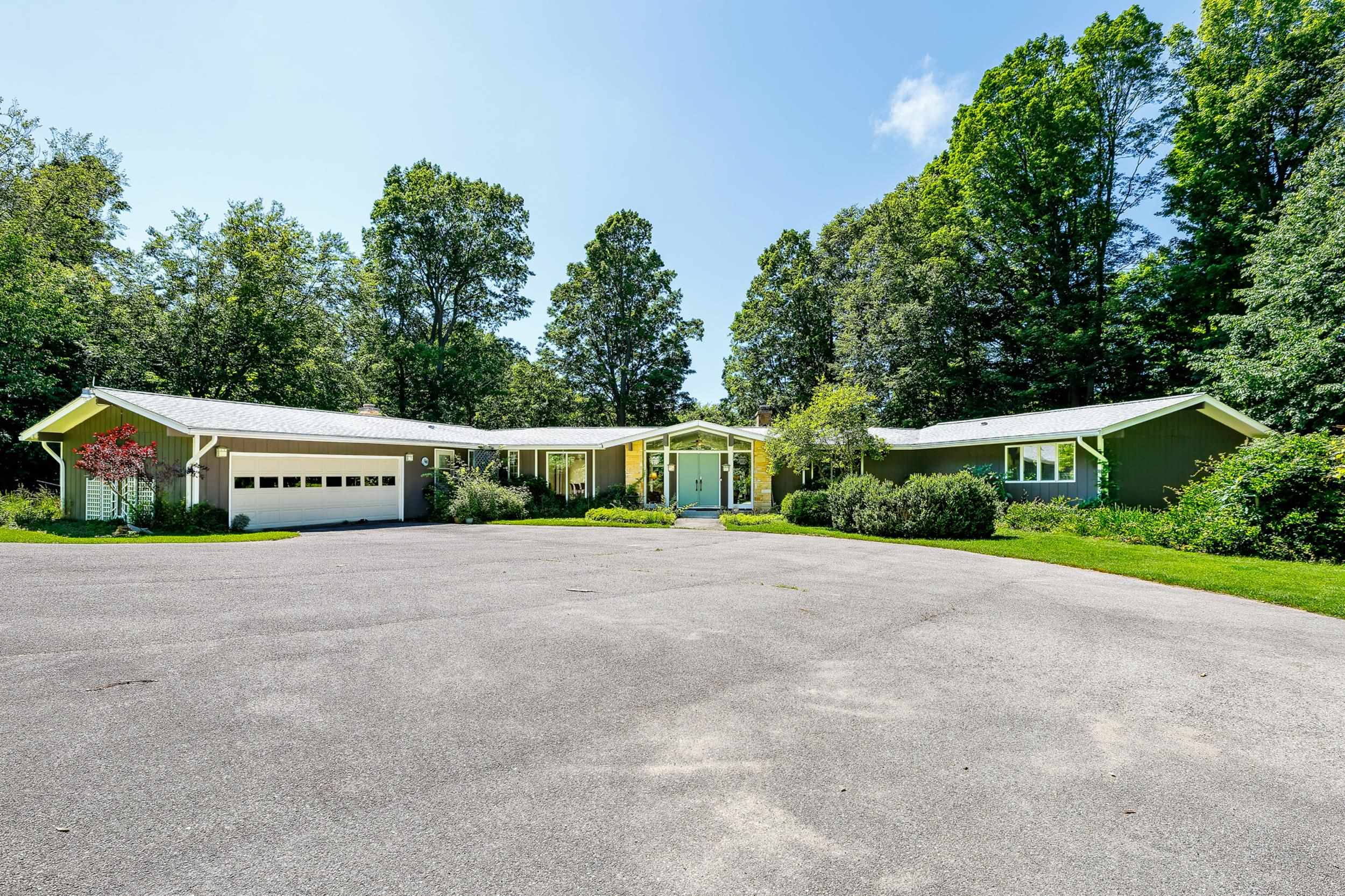3528 Potter Road — photo