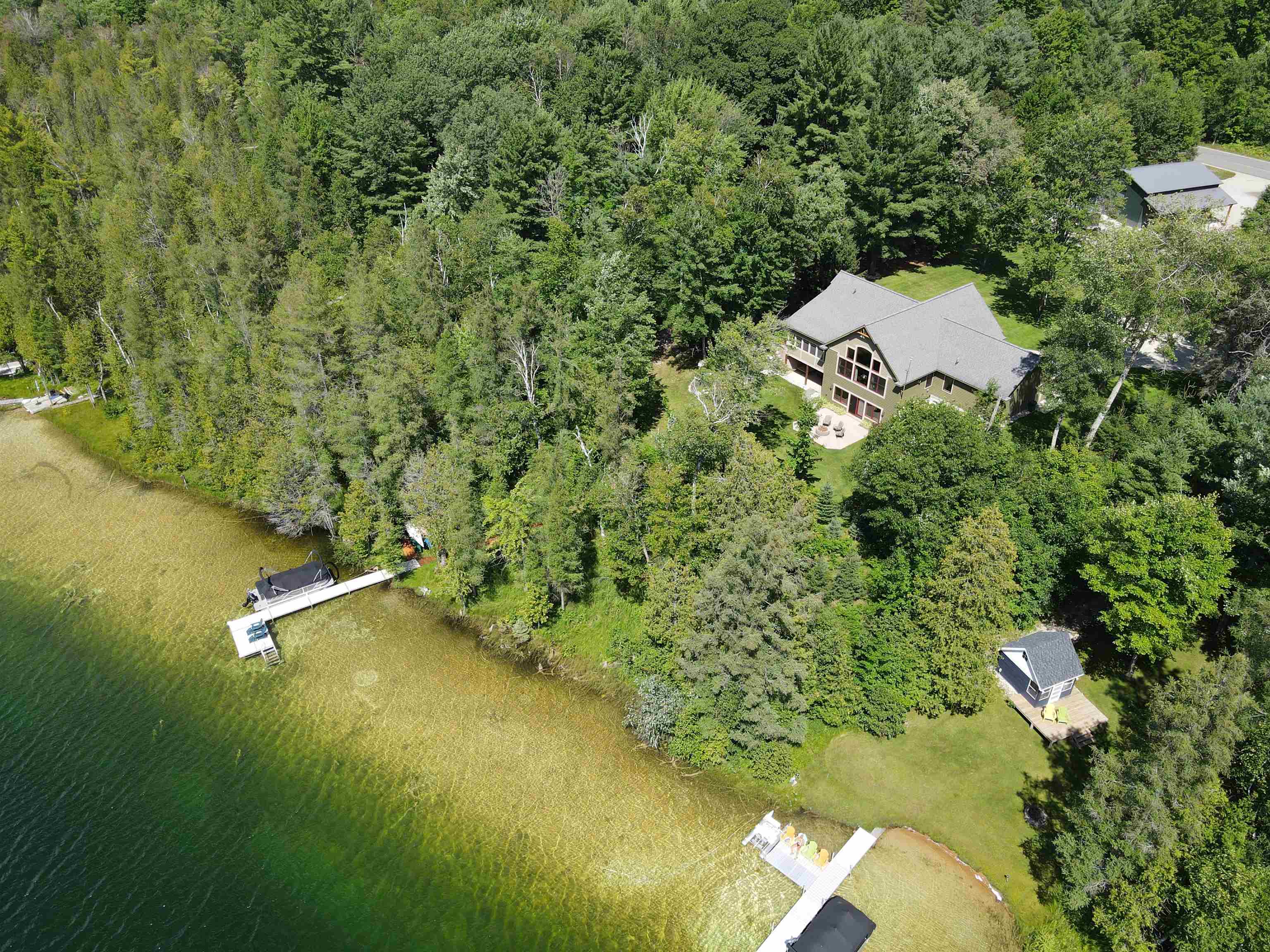 7249 NE Blue Lake Road — photo