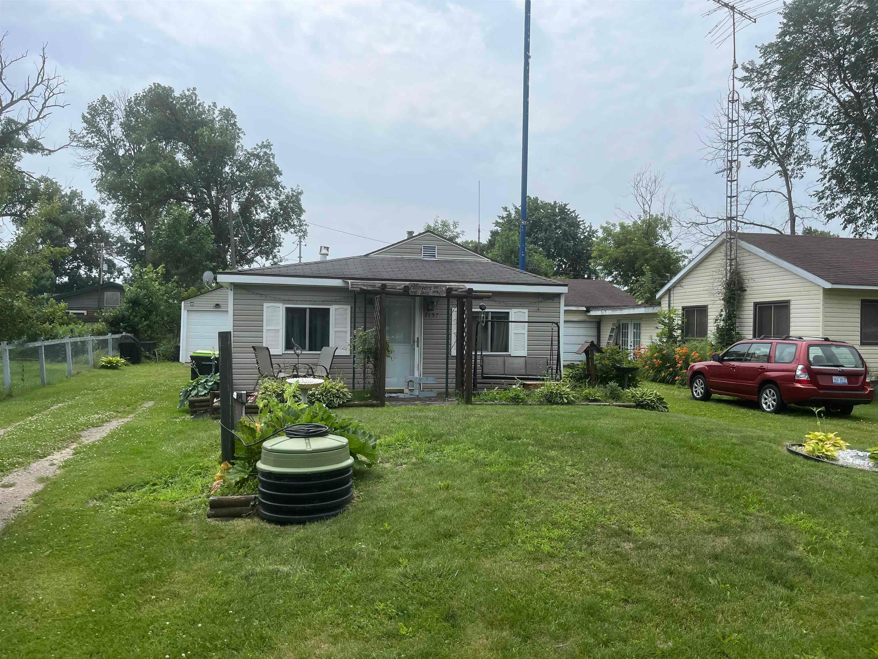 2157 Ash Street — photo